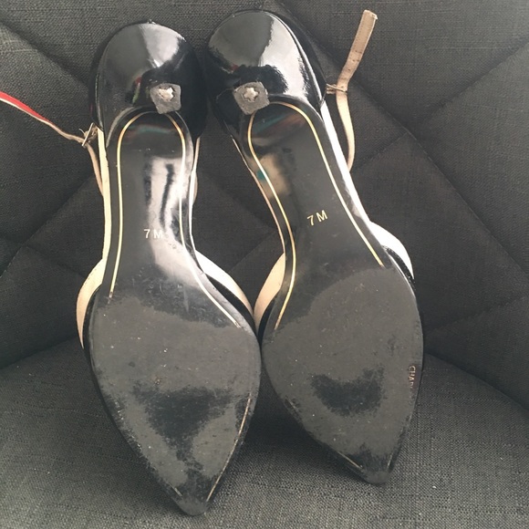 👠 CHARLES JOURDAN t-strap kitten heels - Picture 5 of 5